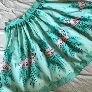 🦩Lovely full skirt🌴 in like NEW condition